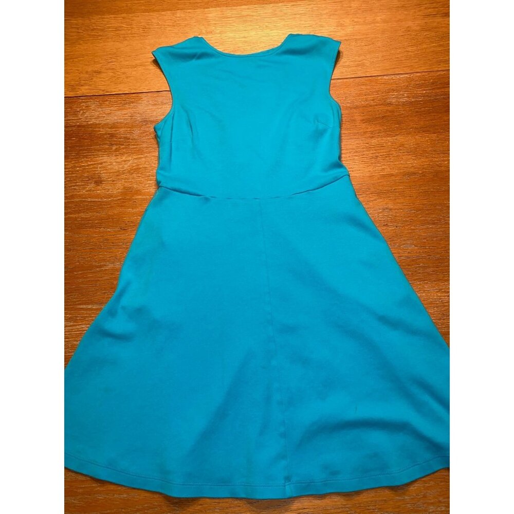 Sleeveless Teal Dress With Criss-Cross V-Back Design